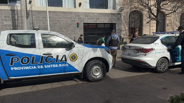 movil_policia_de_entre_rios_la_opinion