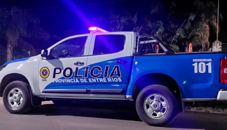 patrullero-policia-noche