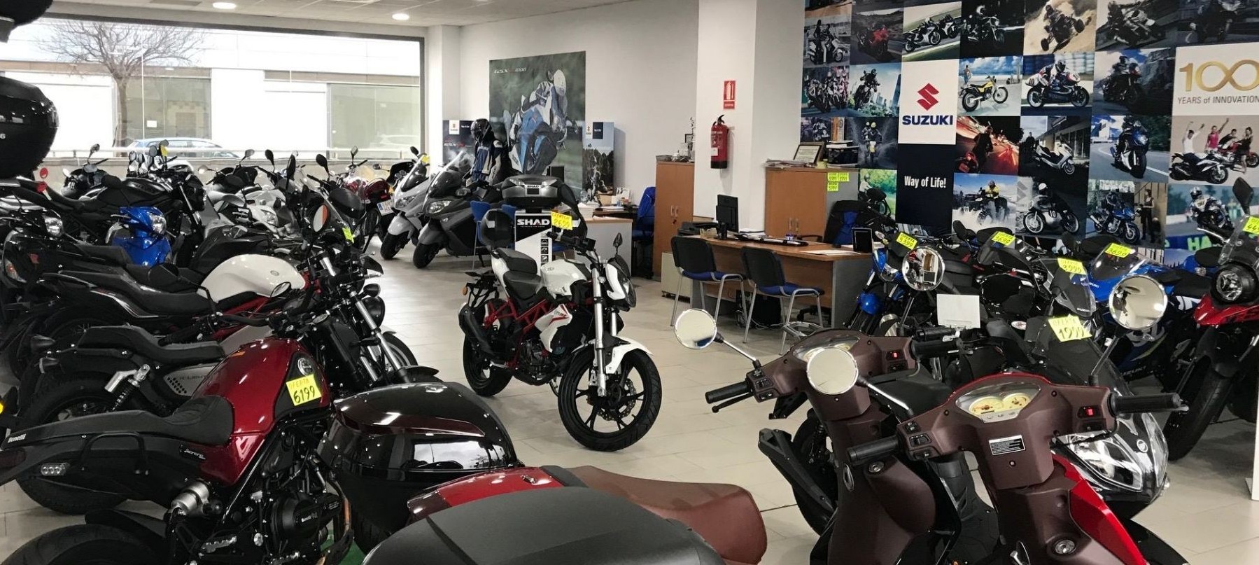 CONCESIONARIO-DE-MOTOS